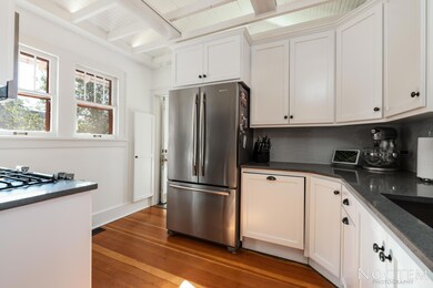 517 W Rosser Ave-12