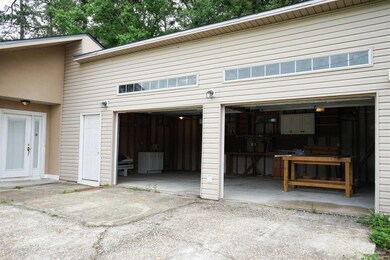 1555 W Detroit Blvd, Pensacola, FL 32534 - photo 5