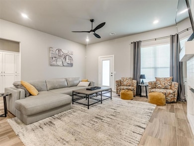 11033 NW 20th Terrace, Yukon, OK 73099 - photo 5