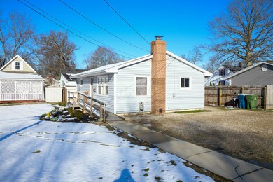 410 Linden St, Marysville, OH 43040 - photo 2