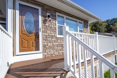 32 Woodland St, Holyoke, MA 01040 - photo 2