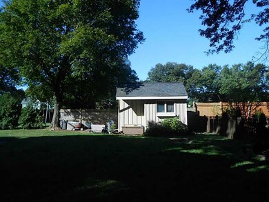 Yard/Garden. Garden shed