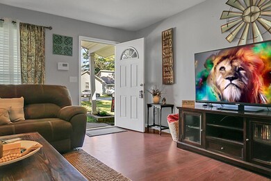 Living room 2
