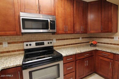 3643 W Tulsa St unit 5, Chandler, AZ 85226 - photo 2