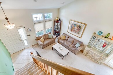 6 Hawk Ct Howell NJ 07731 USA-print-013-