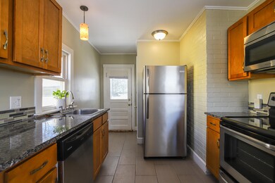 515 St John St, Portland, ME 04102 - photo 6