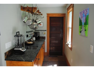 150 Sherburne Ave, Portsmouth, NH 03801 - photo 5