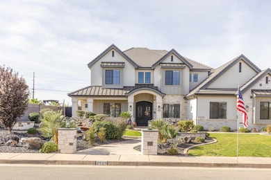 2928 S Farmland Dr-Postcard (3 of 77)