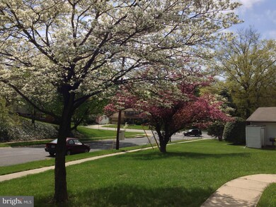 4523 Dabney Dr, Rockville, MD 20853 - photo 3