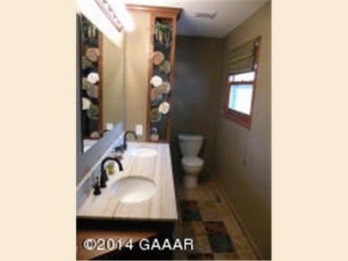 209 E Lake Geneva Rd NE unit NE, Alexandria, MN 56308 - photo 4