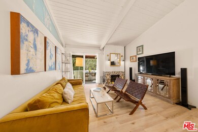 6425 Green Valley Cir unit 302, Culver City, CA 90230 - photo 2