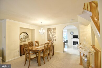 15740 Ensleigh Ln, Bowie, MD 20716 - photo 2