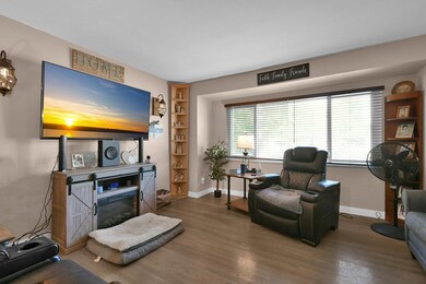 6-web-or-mls-5430-roche-dr