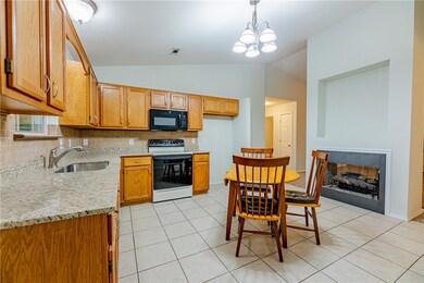 8 Winchester Ln, Bella Vista, AR 72715 - photo 3