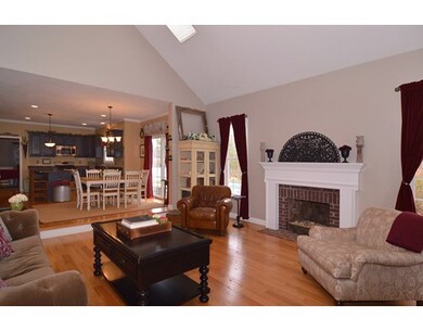 27 Plantation Rd, Mansfield, MA 02048 - photo 6