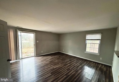 157 Villa Knoll Ct, Sicklerville, NJ 08081 - photo 3