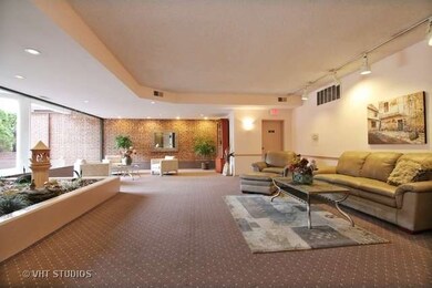 702 Waukegan Rd unit A1, Glenview, IL 60025 - photo 2