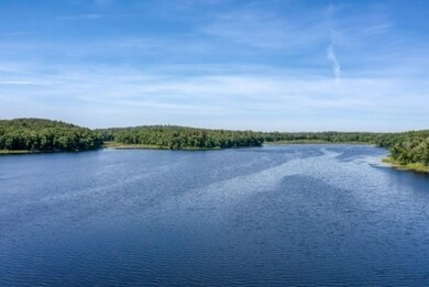 29 Juniper Rd, Littleton, MA 01460 - photo 2