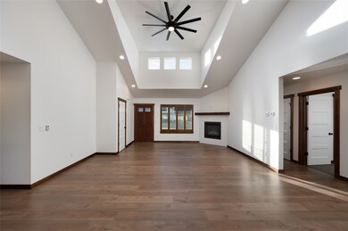 915 Stewart Loop, Bozeman, MT 59718 - photo 4