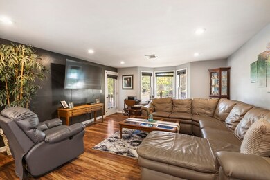 110 Carriage Ln unit 110, Taunton, MA 02780 - photo 2