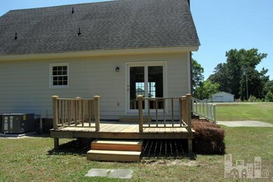 3309 Dudley Rd, Newton Grove, NC 28366 - photo 4