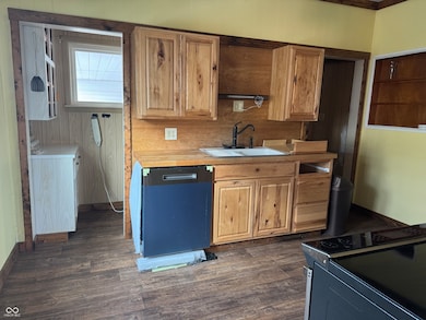 1409 S 4th St, Clinton, IN 47842 - photo 6