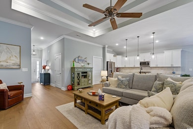 757 Mcduffie Dr, Myrtle Beach, SC 29588 - photo 4