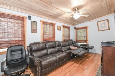 47 Lawrence St, Milford, MA 01757 - photo 6