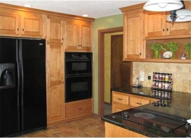 34 Walker Avenue Extension, Milford, MA 01757 - photo 5