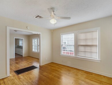 1004 Gale St, Houston, TX 77009 - photo 5