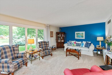 2545 Chestnut St, Columbus, IN 47201 - photo 2