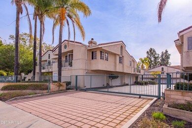 554 Charles St Moorpark-33