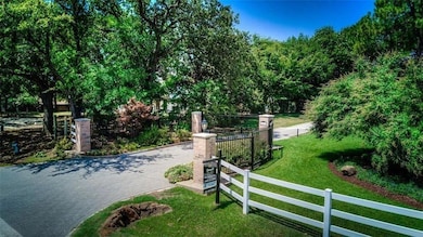 430 Shady Oaks Dr, Southlake, TX 76092 - photo 2