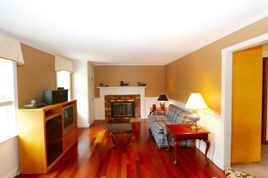 31 Dexter Ave, Sandwich, MA 02563 - photo 3