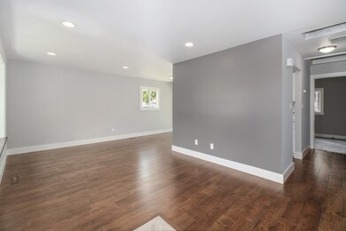 2311 Bluebell Ct unit 2, Aurora, IL 60506 - photo 5