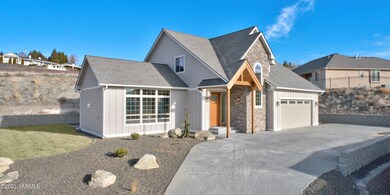 Driveway Entrance