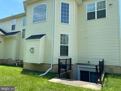 1045 Beckley Dr, Williamstown, NJ 08094 - photo 3