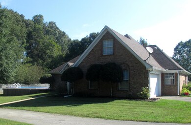 154 Laughter Rd South