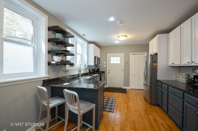 6144 N Mozart St unit 3, Chicago, IL 60659 - photo 5