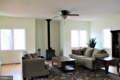 unlisted-address, Purcellville, VA 20132 - photo 3