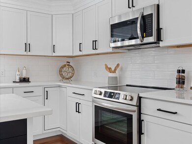 290 E Greenwich Ave, West Warwick, RI 02893 - photo 5