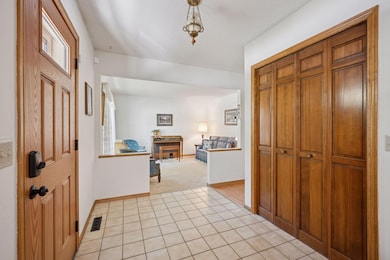 9368 Chesshire Ln N, Maple Grove, MN 55369 - photo 5