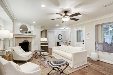 13102 Hermitage Ln, Houston, TX 77079 - photo 7