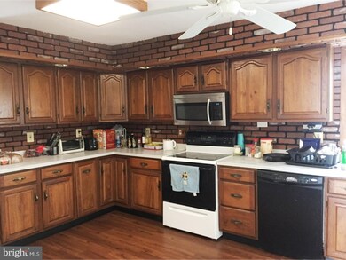 305 Columbia Rd S, Glassboro, NJ 08028 - photo 3