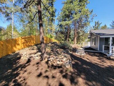 61192 Parrell Rd, Bend, OR 97702 - photo 3