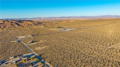 6667 Peterson Rd, Twentynine Palms, CA 92277 - photo 5