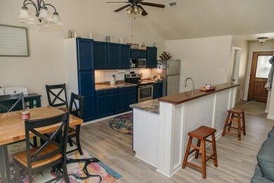 328 Silver Ln, Azle, TX 76020 - photo 7