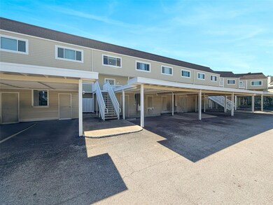 433 Paula Dr S unit 23, Dunedin, FL 34698 - photo 3