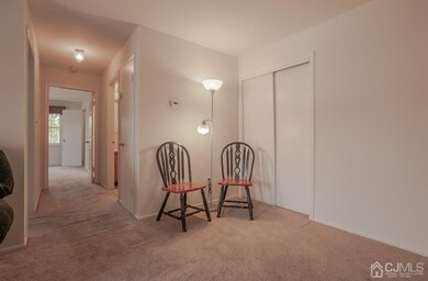149 Overlook Ct, Woodbridge, NJ 07095 - photo 7