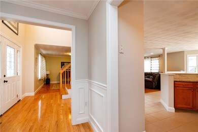 210 Potters Ave, Warwick, RI 02886 - photo 4